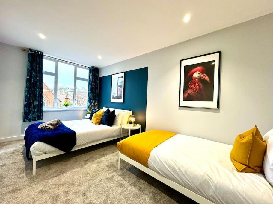 Bournemouth Getaway: 3Br Apartment Near Beach Экстерьер фото